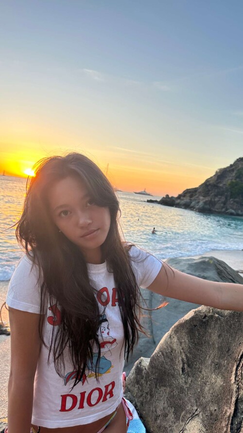 cheebirdl 2025 01 03T13 15 13946aa56d749b6e86