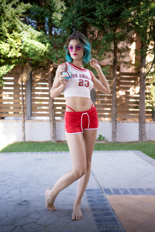 cherry19ec7b3efe9bbfcde