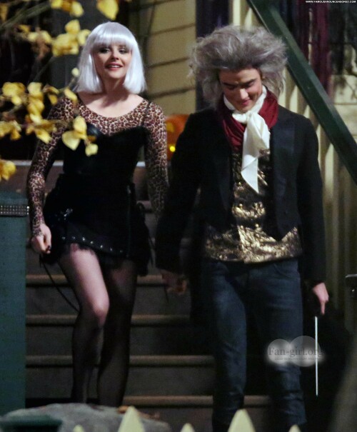 chle moretz if i stay celebrity candids high resolution beautiful posing hot babe 6de5e35d7c60802fc