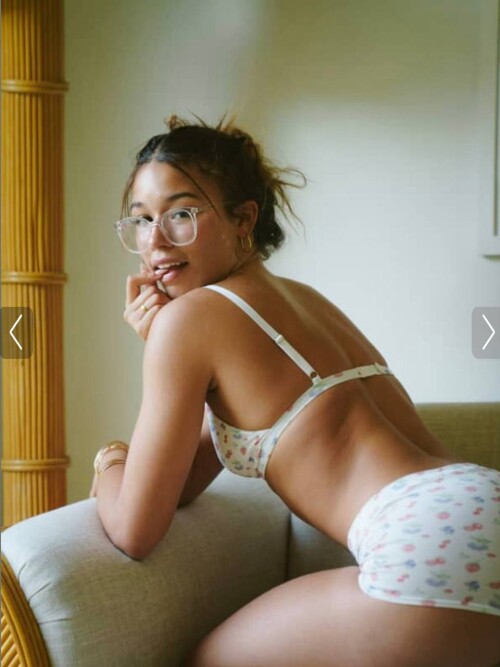 chloe 111eba554f618641eb