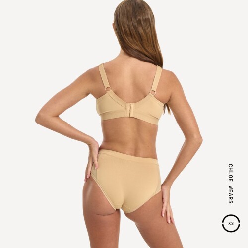 chloe campbell 19740224cfcc57881427dca