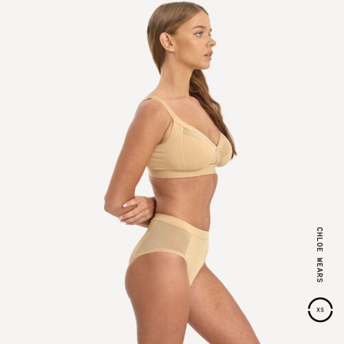 chloe campbell 19740238c9a4984e98c7112