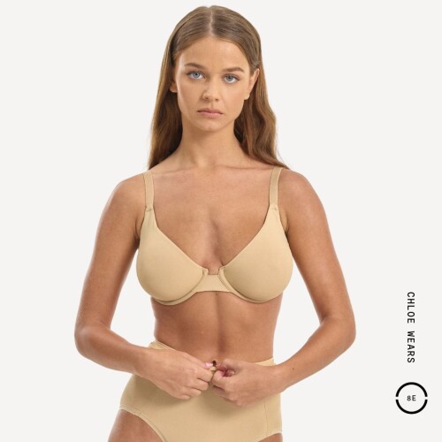 chloe campbell 1974030d2c7087bf5ad1d48