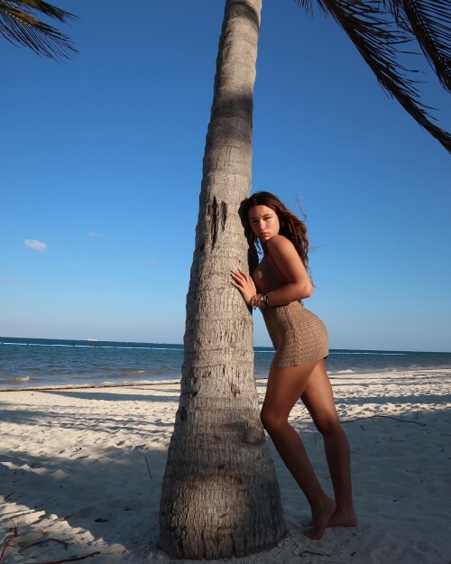 chloe.parkerrrr 20250418 010325 491113021 18081131026706637 4596731523278531245 ne836448c09f0faff