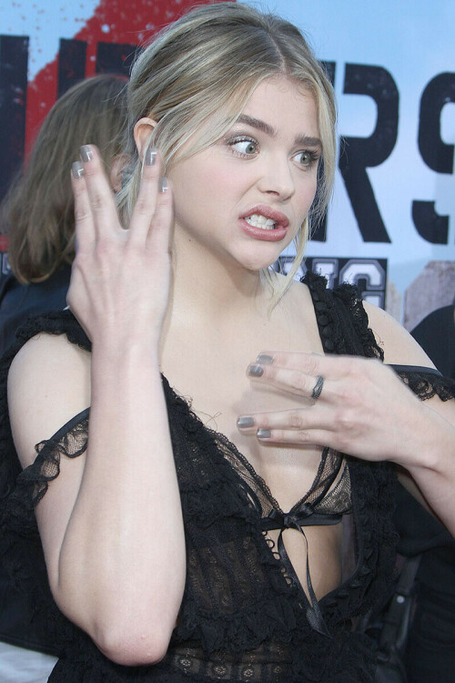52060409 Neighbors 2: Sorority Rising Premiere held at The Regency Village Theatre in Westwood, California on 5/16/16. Neighbors 2: Sorority Rising Premiere held at The Regency Village Theatre in Westwood, California on 5/16/16.Chloe Grace Moretz FameFlynet, Inc - Beverly Hills, CA, USA - +1 (310) 505-9876