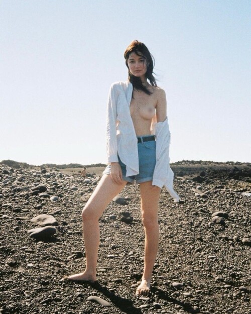 chloebechini382203c11ef9d4df9b