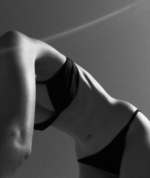 chloebechini768729f5059ea976f5