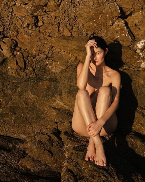 chloebechini80e8dca09f355d2989