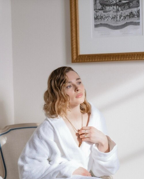 chloegmoretz 20250312 00053fcc6ac71a89200f