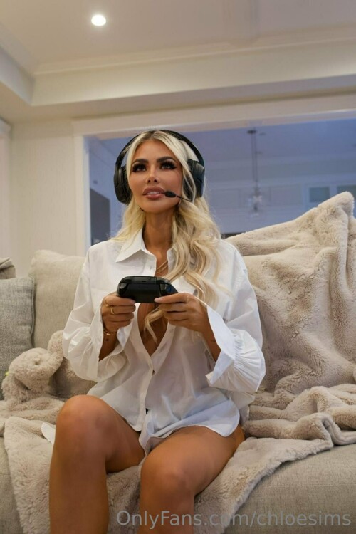 chloesims 000015405d17e904cf33d