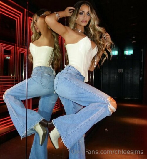 chloesims 000562b5acbe51efd9d3a