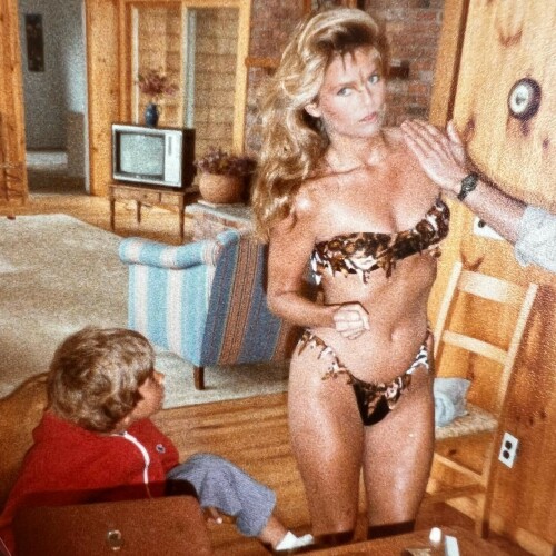 christiebrinkley 277852032 373654304667461 4774115260212574421 n