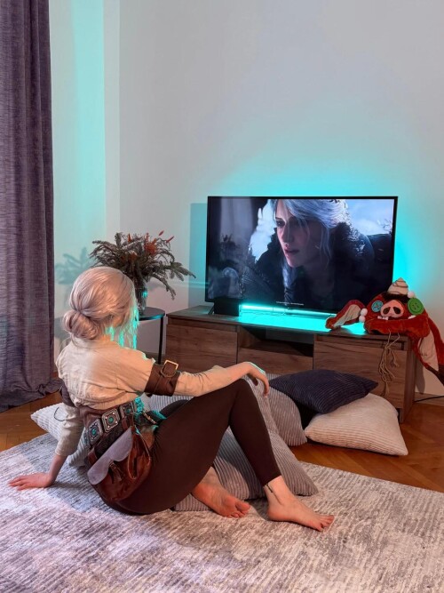 ciri cosplay by neyrodesu v0 tjazr6ek8c9f1039e221035fe4fb2