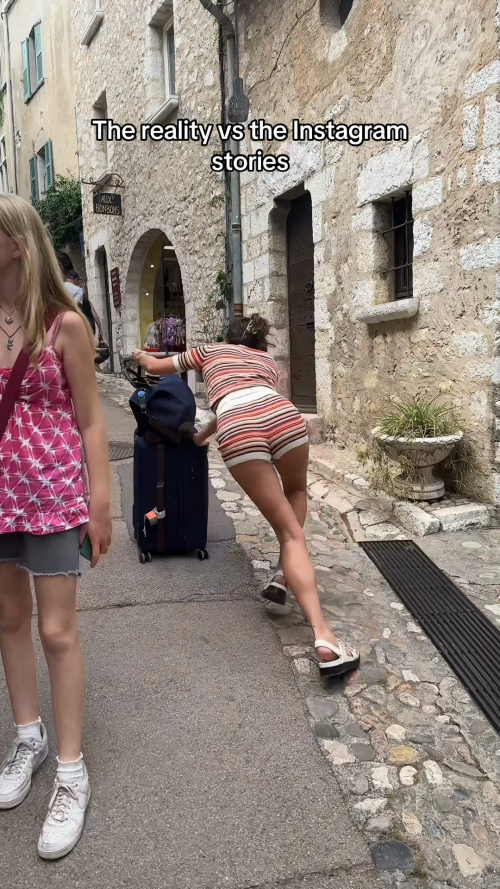 ck_lafm_37272df3392f80deb