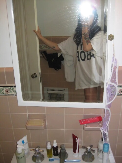 clairo2ac9409566810fe91