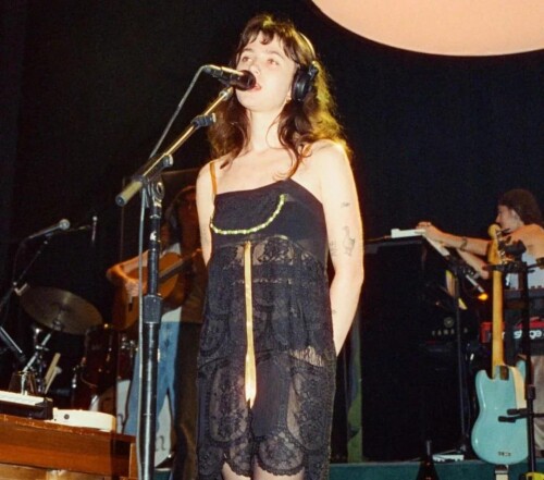 clairo41e58e4c42cbdf67