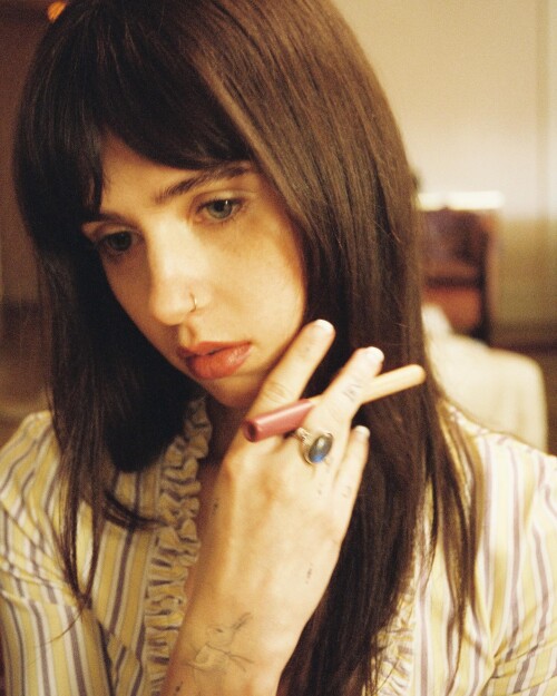 clairo 17436322818776b746a1fe02d87bb