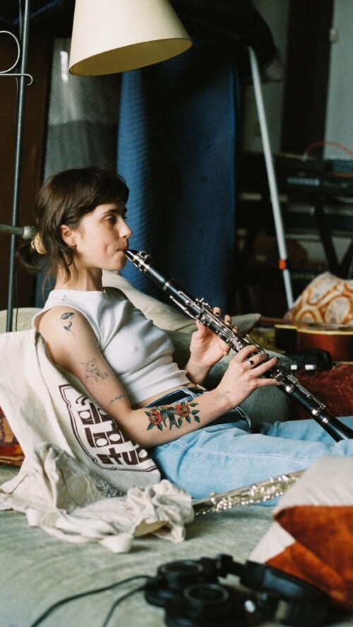 clairo 1743728221 12038675dce9de6d5eaf1755