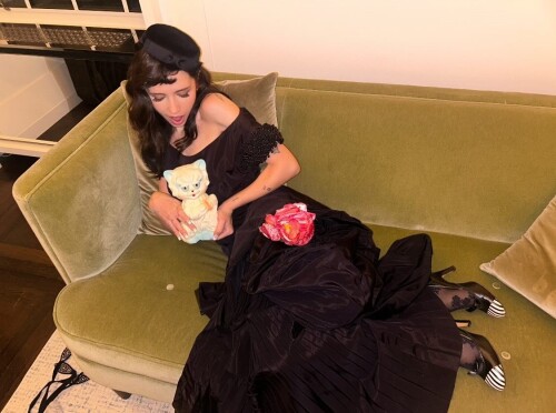 clairo 1746508498 1203867502ea3da3fed0d1b0