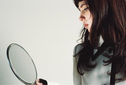 clairo 2025 03 05T130454.000Z 54a5a75513d654728