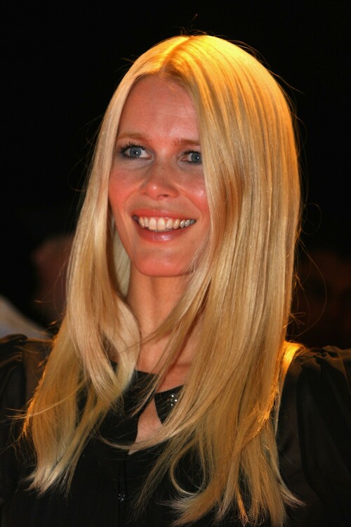 claudia schiffer 2