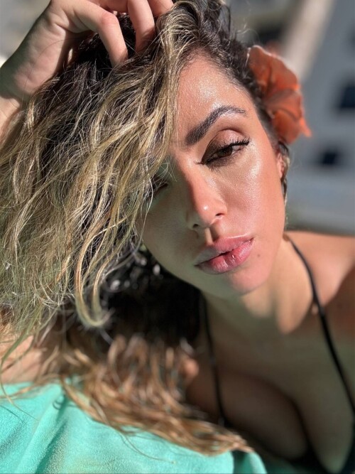 clowioficial 7514070112043830558 1c5bef70a18c2ea48