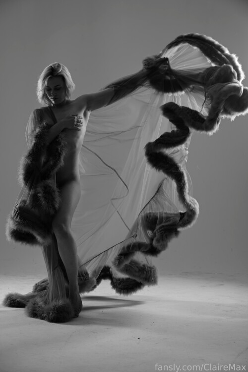 cm 215102c5df0d4f2353