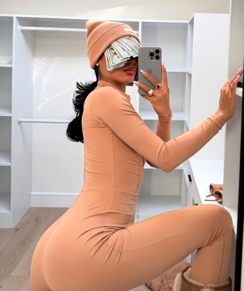 coileray_3523077185814660668s2024-12-14-14.26.269-story723f08ded75c5cb6