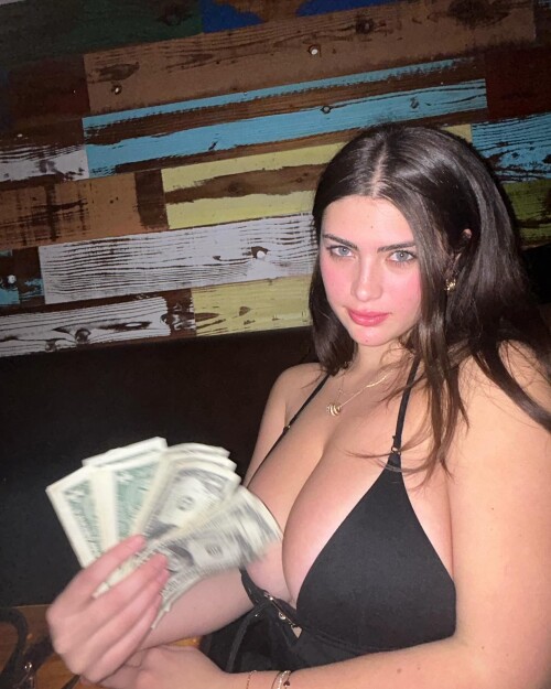 colleen 4ae69dfbd10086cb4