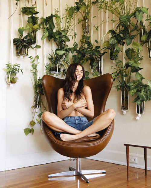 colleen cole 701469 fullsizeefeaaa2ecc808d58