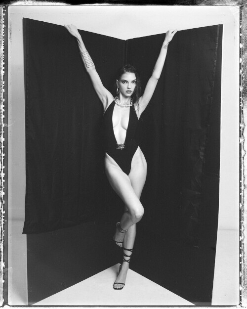 colleen cole 702058 fullsize38b0aa359131a53e