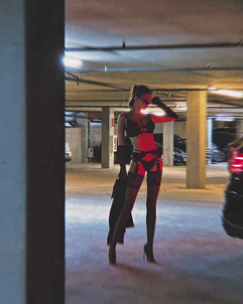 colleen cole 702190 fullsized26ee1516f77d3c9