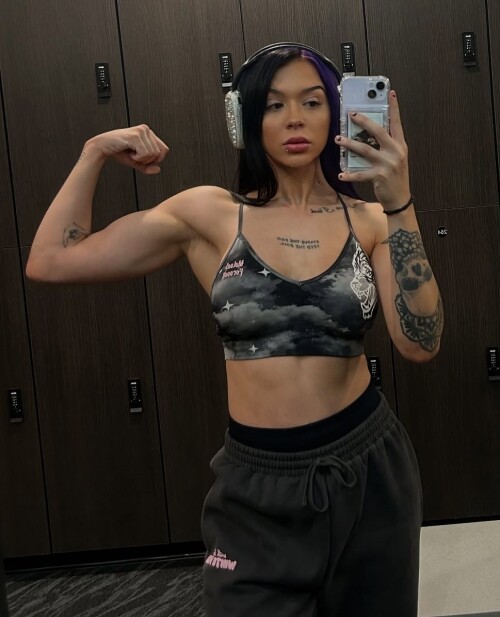 corajadewwe 2025 03 19T212740.000Z 17e54b3925e9f476f