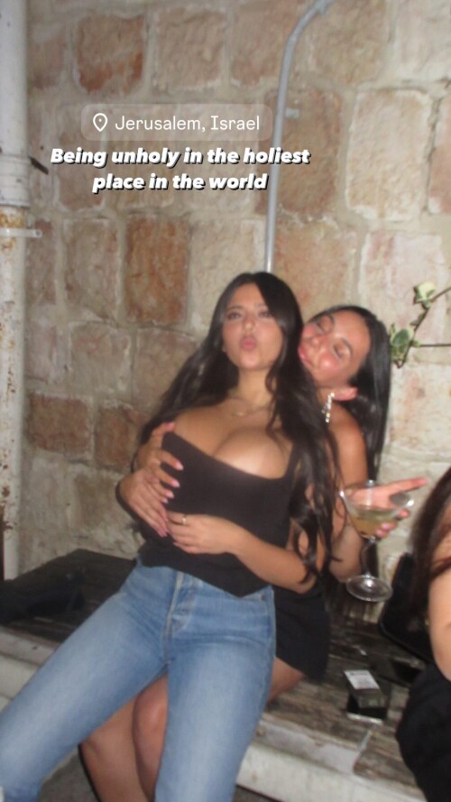 coral.sharon story 3399961332456445443ed86dd5d507116ac