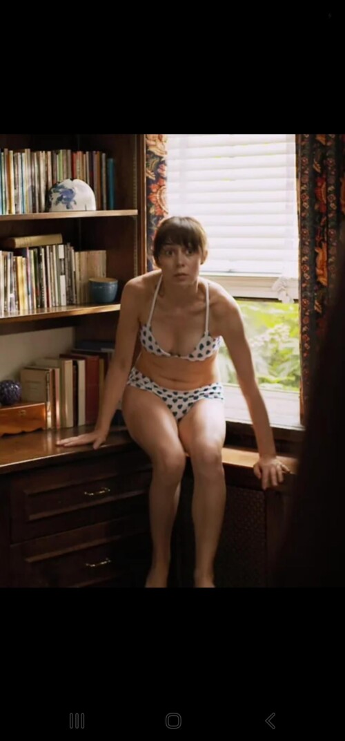 cristin milioti v0 c2tefwf3yavd1394f951254310279