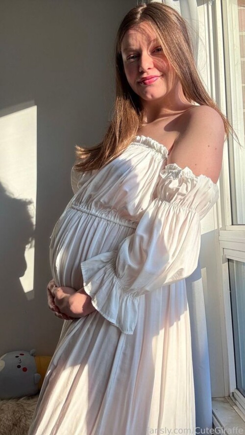 cutegiraffe 2025 01 02 14a0f318330e4dd18