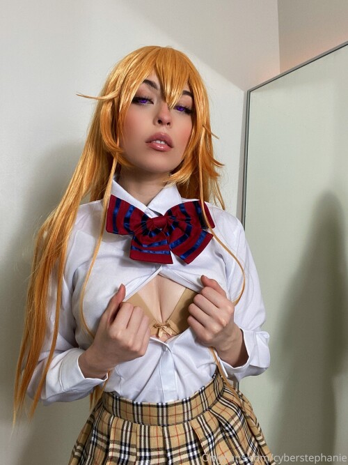 cyberstephanie 0129520354d7a486a3c89