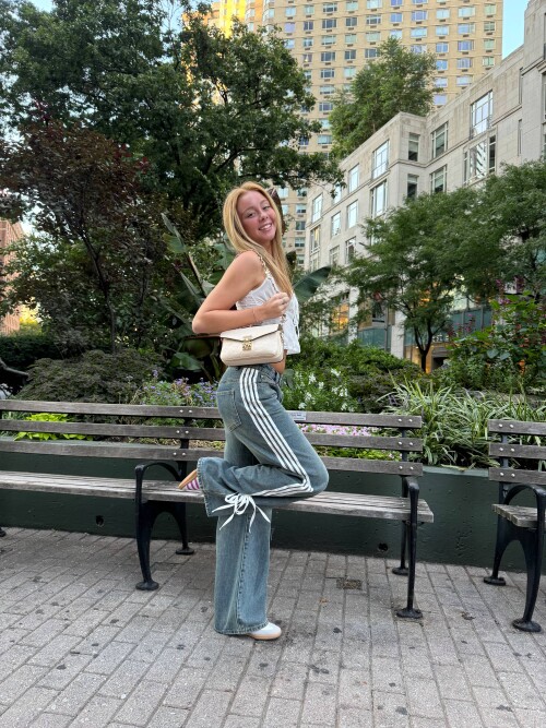 d1d9ff7c 16b8 48c4 9bb0 f1cf14f7c2513bc2ee56d0bf9364