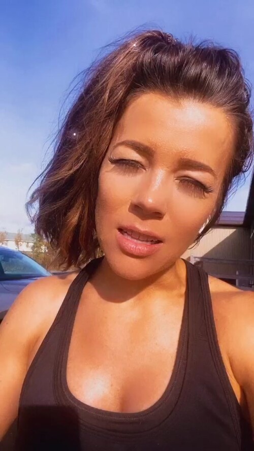 d430897252ba04964396b26eef9d4e13cfaef9af976ae553