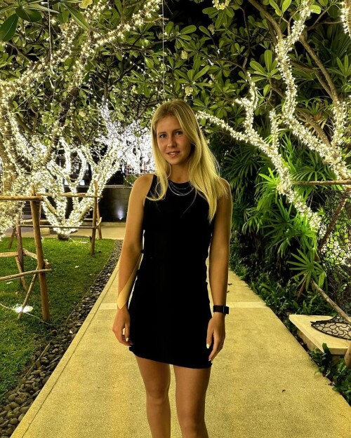 d69554db9d38891a91f80055e284db1a3e277a605b7153e2