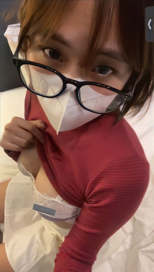 d927e00d 5615 40fe b0aa 75d07377fb30 3c14de b652 4049 8a8e 9e6b2d820c1c