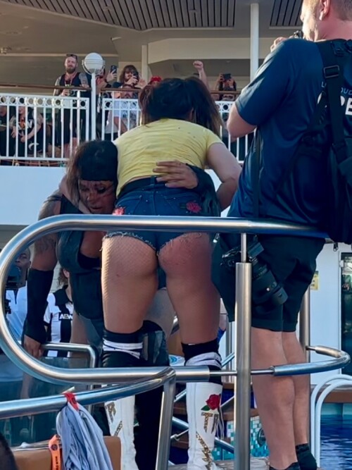 da8d4cbeb923cf3f2a1dadc4c6817ce9848717b6e4f83c5d