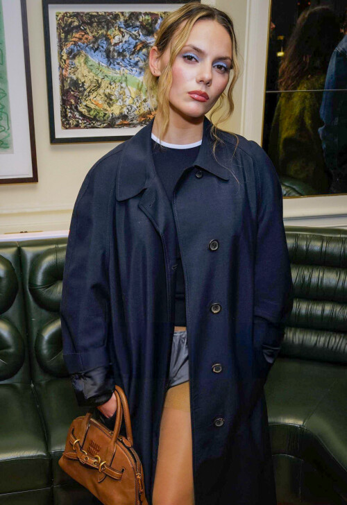 dafnec99e62798b18d742