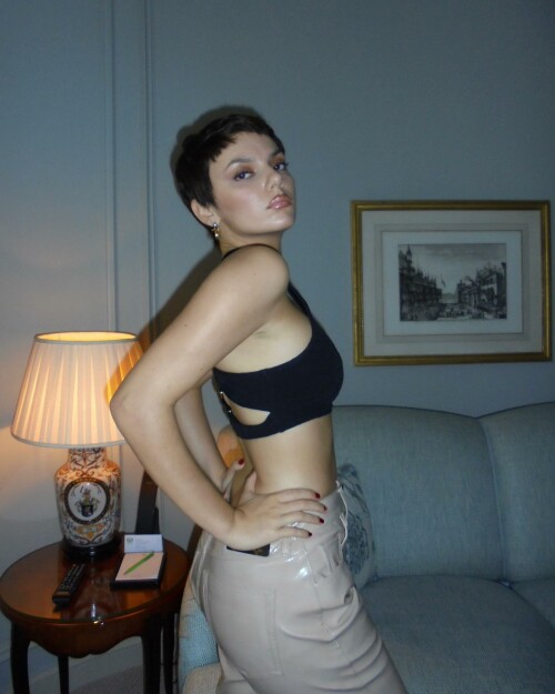 dafnekeen 03 10 2023 0001dbe260381db18d5f