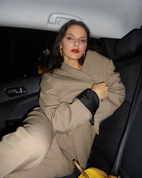 dafnekeen 18 09 2023 000580c0028a6745182a