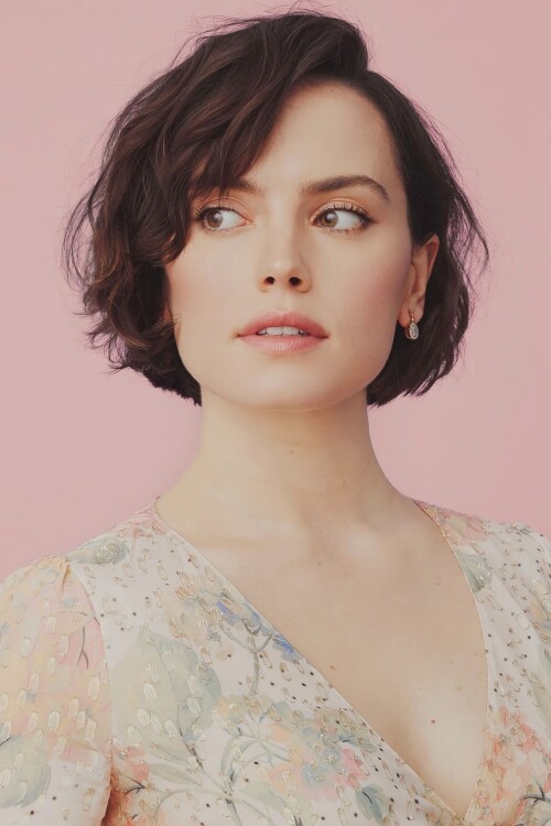 daisy ridley 305712203975d3011db9d1624b2f