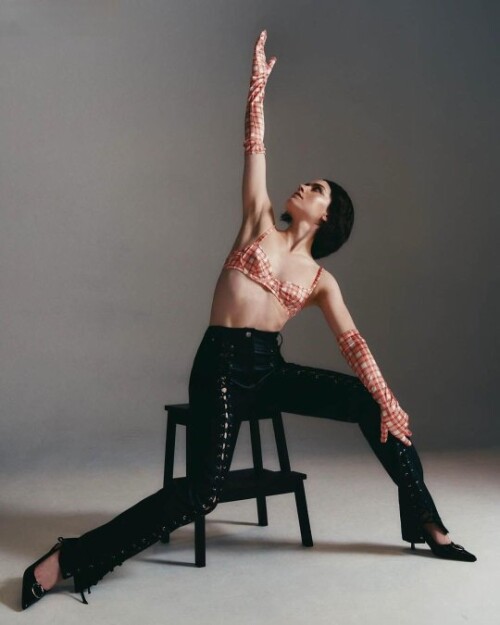 daisy6858084de8ae4cb27