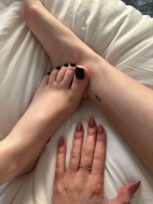 dakotafade 20302649519 sourcea7f9b62cc0747942