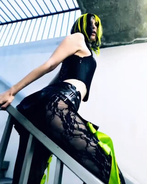 dani thorne 3621619963666407148 Trim.mp4 snapshot 00.03.689dda2e07799d77630