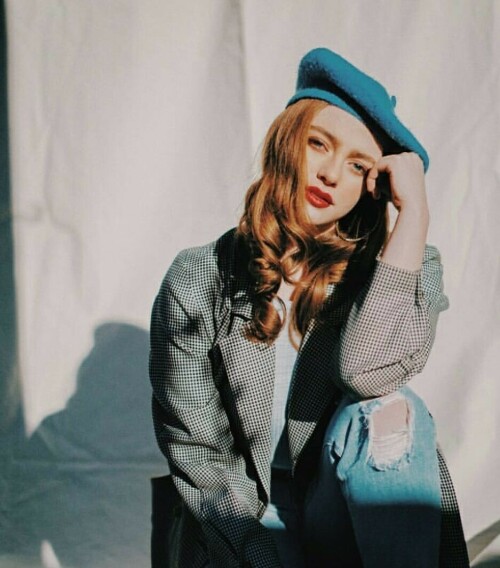 danielleroserussell 54731597 2346782648892278 7608859736460705512 n